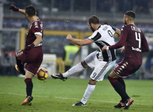 Higuain torna al gol in campionato